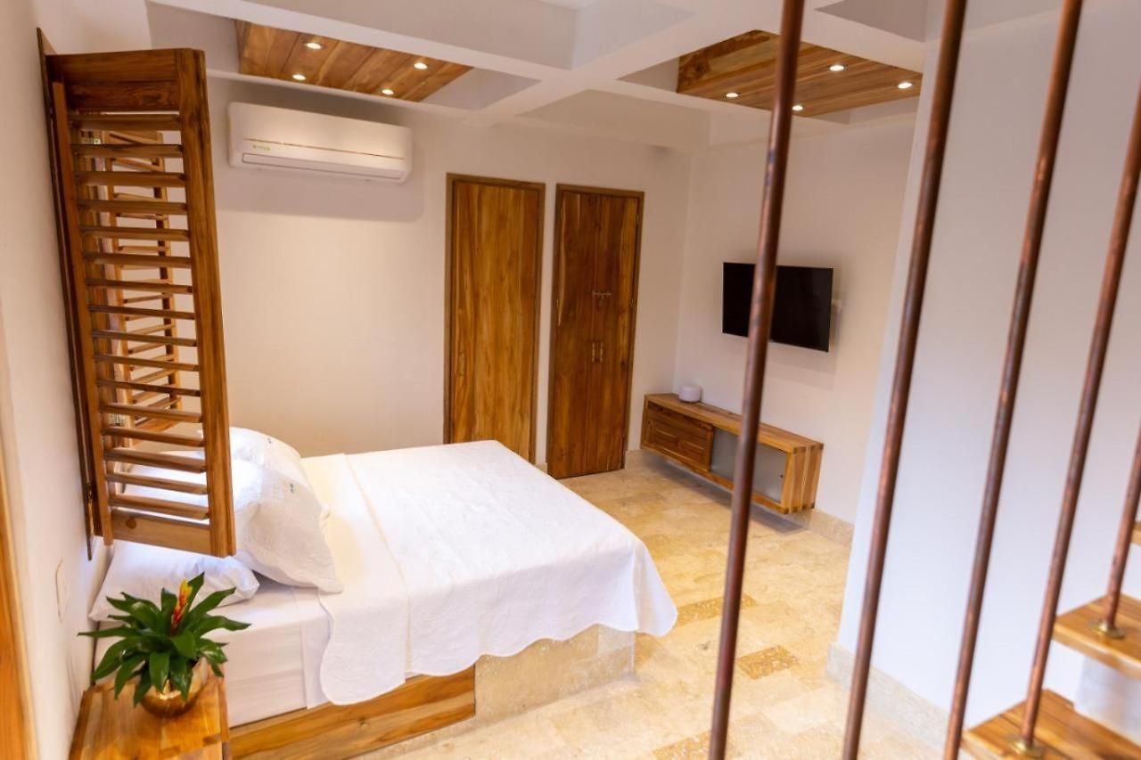 Blue House Castillo View Private Jacuzzi & Colonial Balconies Holiday home