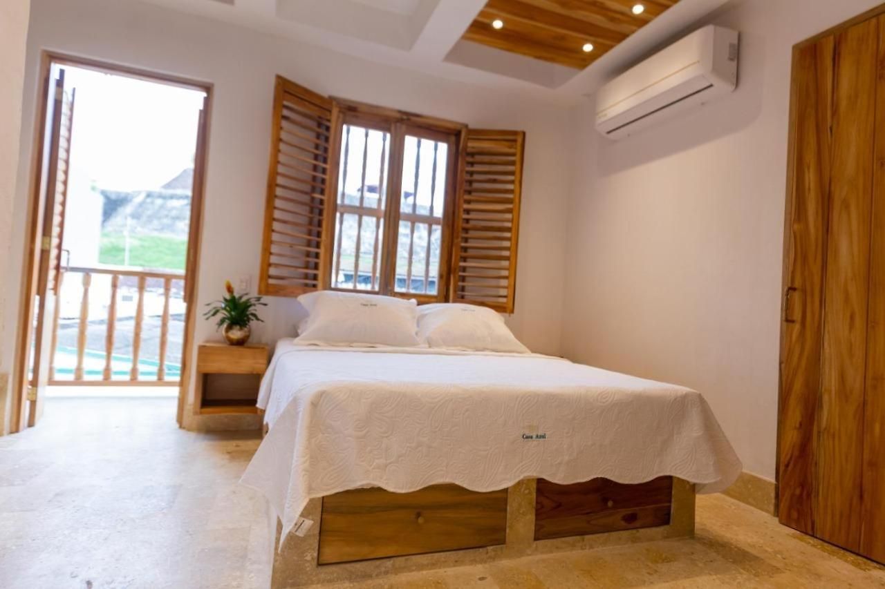 Blue House Castillo View Private Jacuzzi & Colonial Balconies *