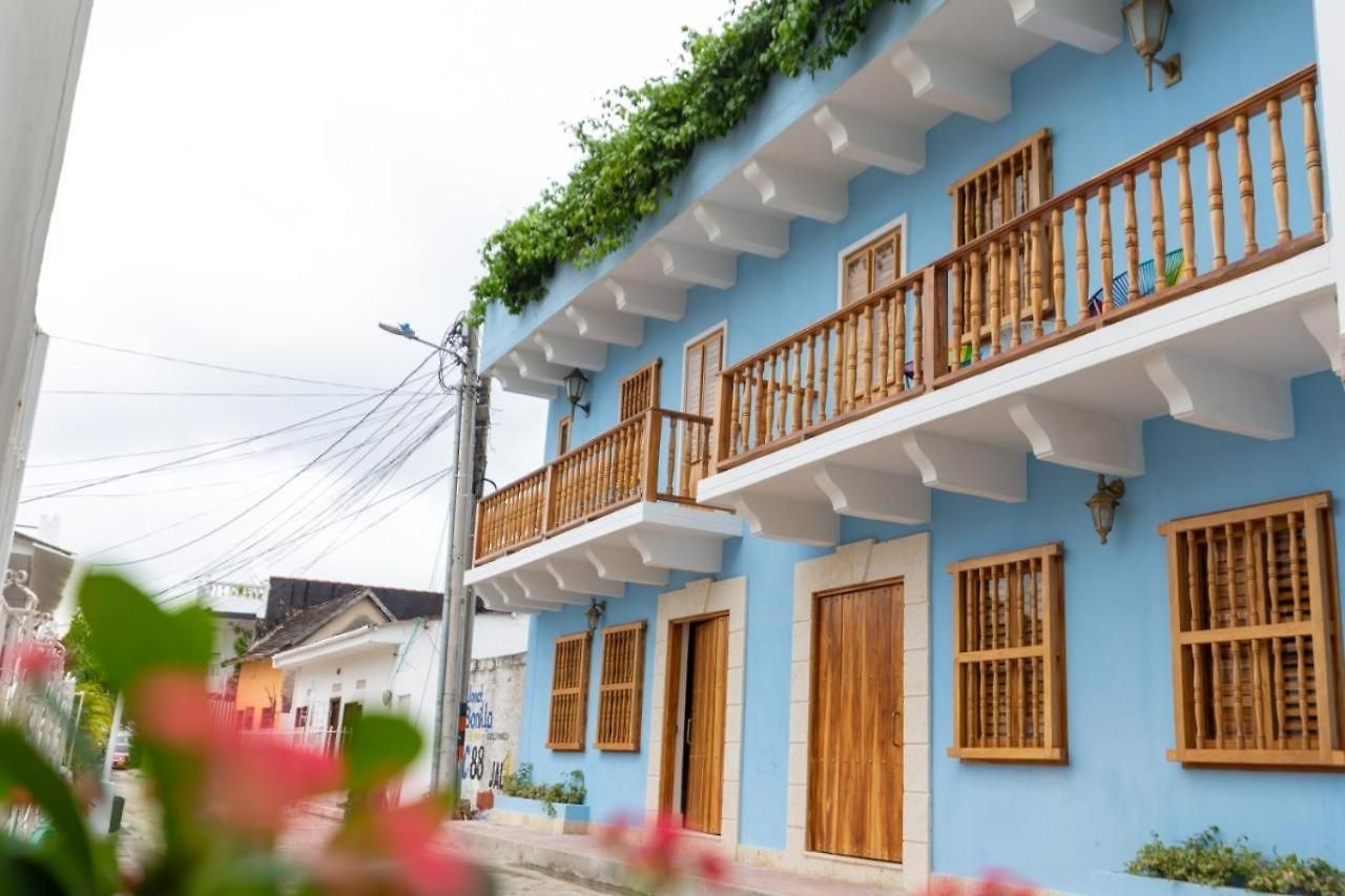 Blue House Castillo View Private Jacuzzi & Colonial Balconies *