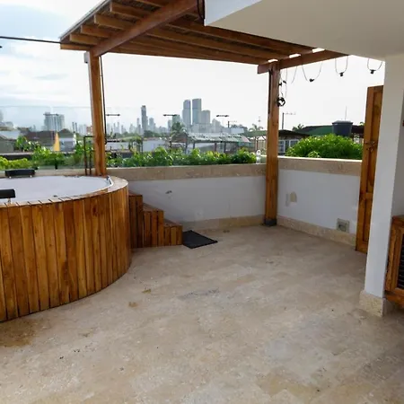 Holiday home Blue House Castillo View Private Jacuzzi & Colonial Balconies Cartagena